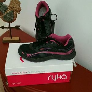 Ryka Ultra Flex Walking Shoes